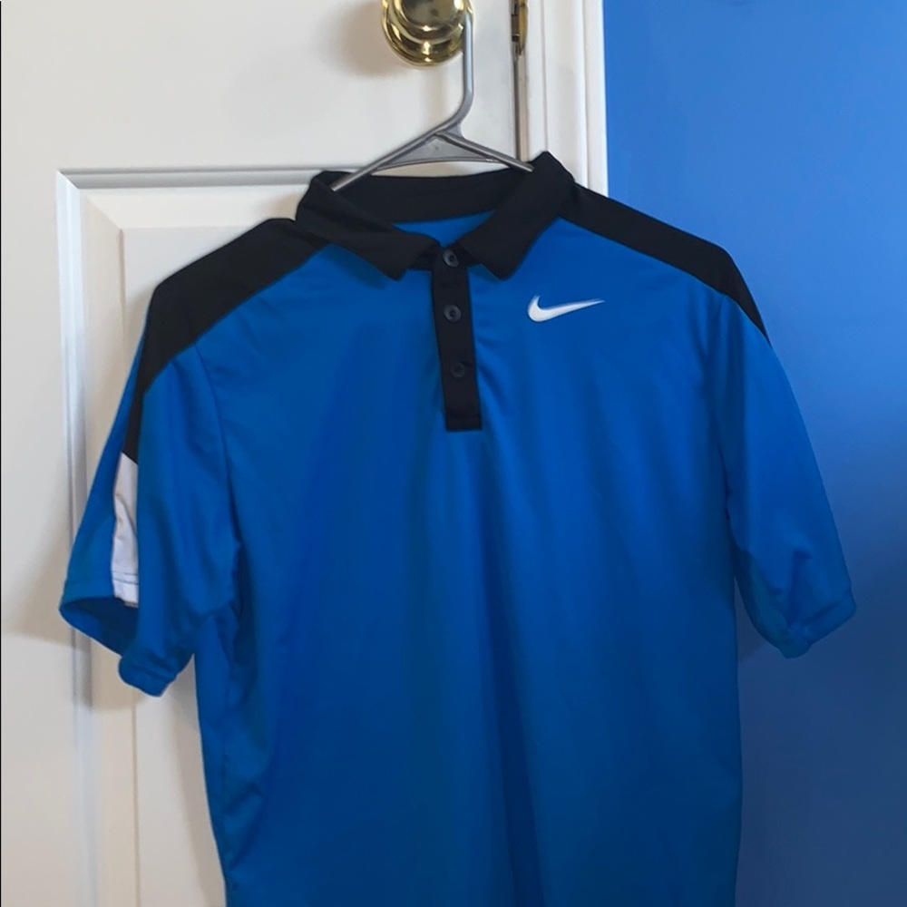 Nike golf shirt